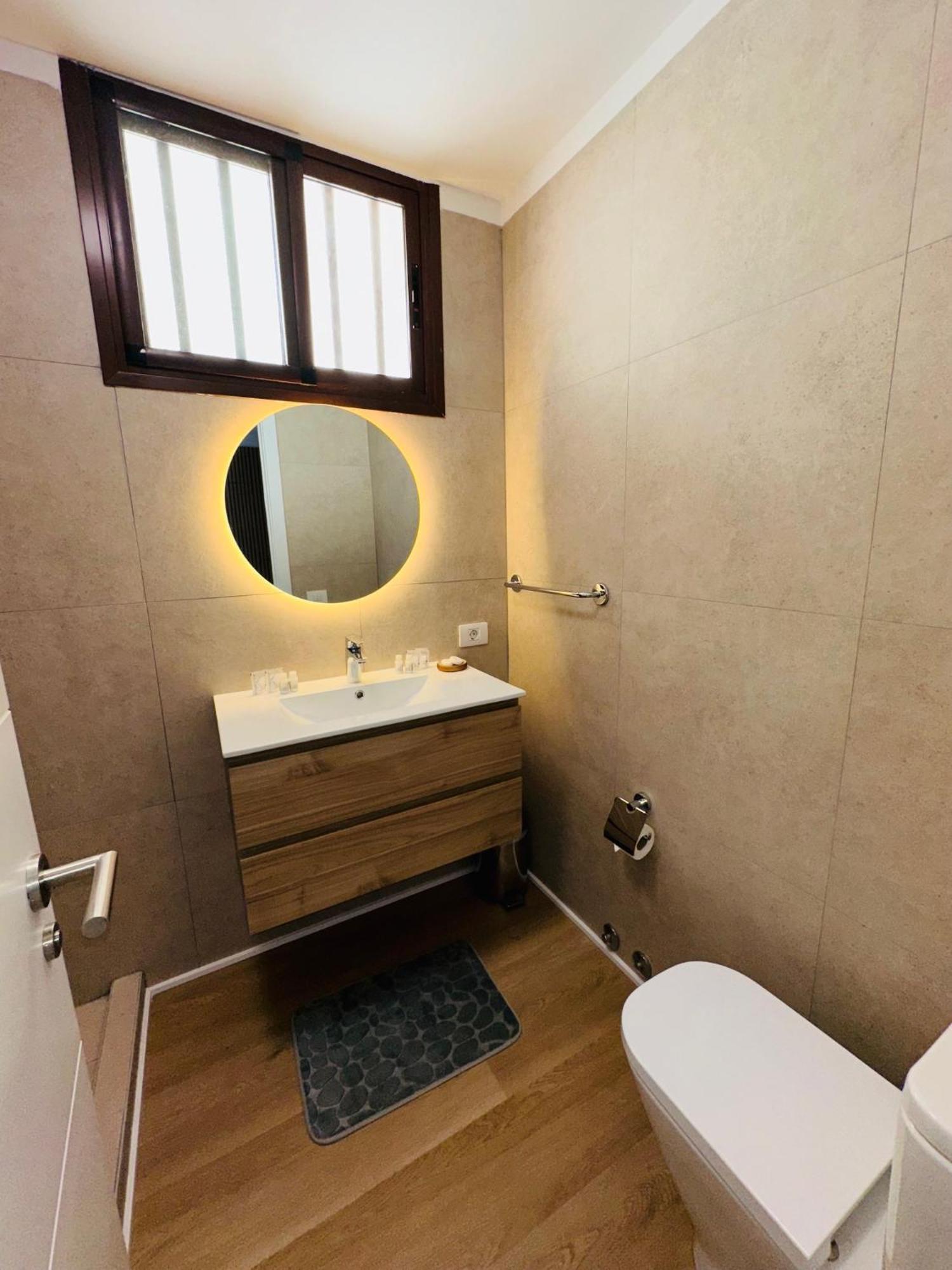 En Playa Las Vistas. Veramar. Free Parking, Pool! Los Cristianos  Exterior foto
